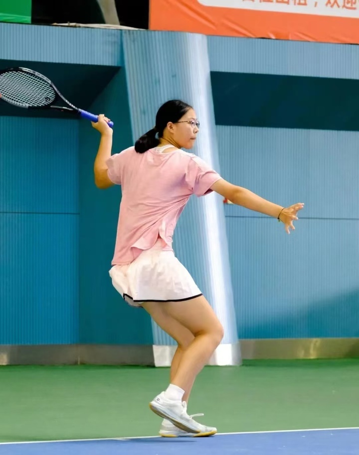 美职联：梅西复出2分钟破门+4连击！迈阿密国际2-1豪取7连胜.